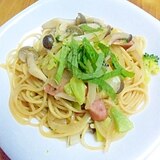 具だくさんのバター醤油パスタ